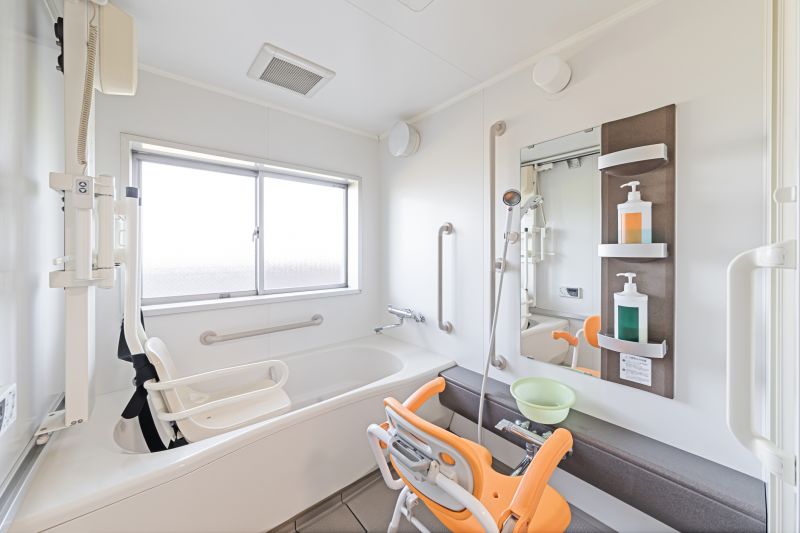 Best Elderly Bathtub Installation Contractors in Salem, OR